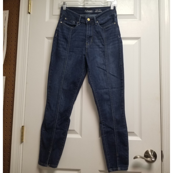 Signature by Levi Strauss & Co. Women Dark Wash High Rise Skinny Ankle Crop Jean - Picture 3 of 12